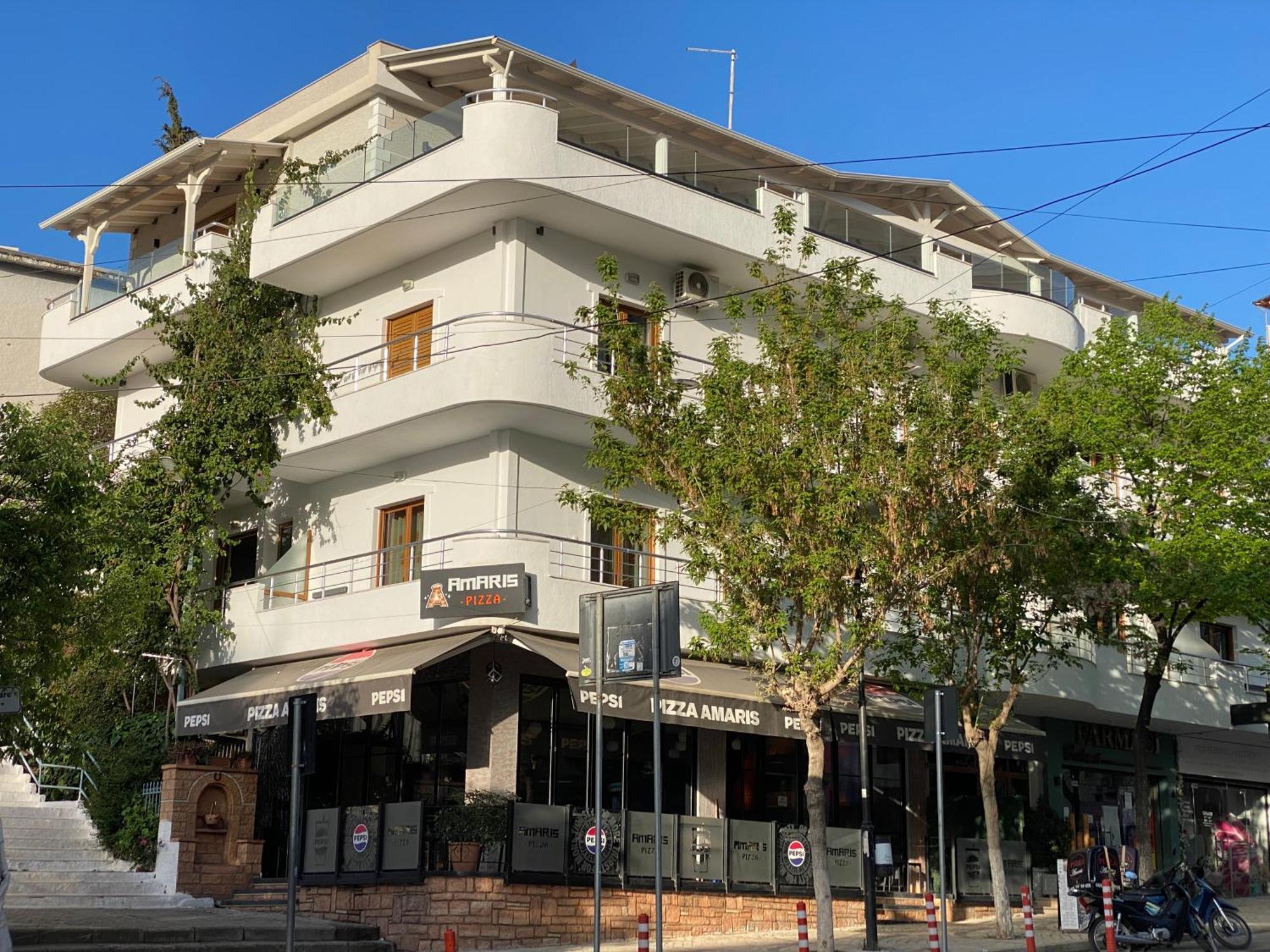 Hotel Metali Sarandë Eksteriør bilde